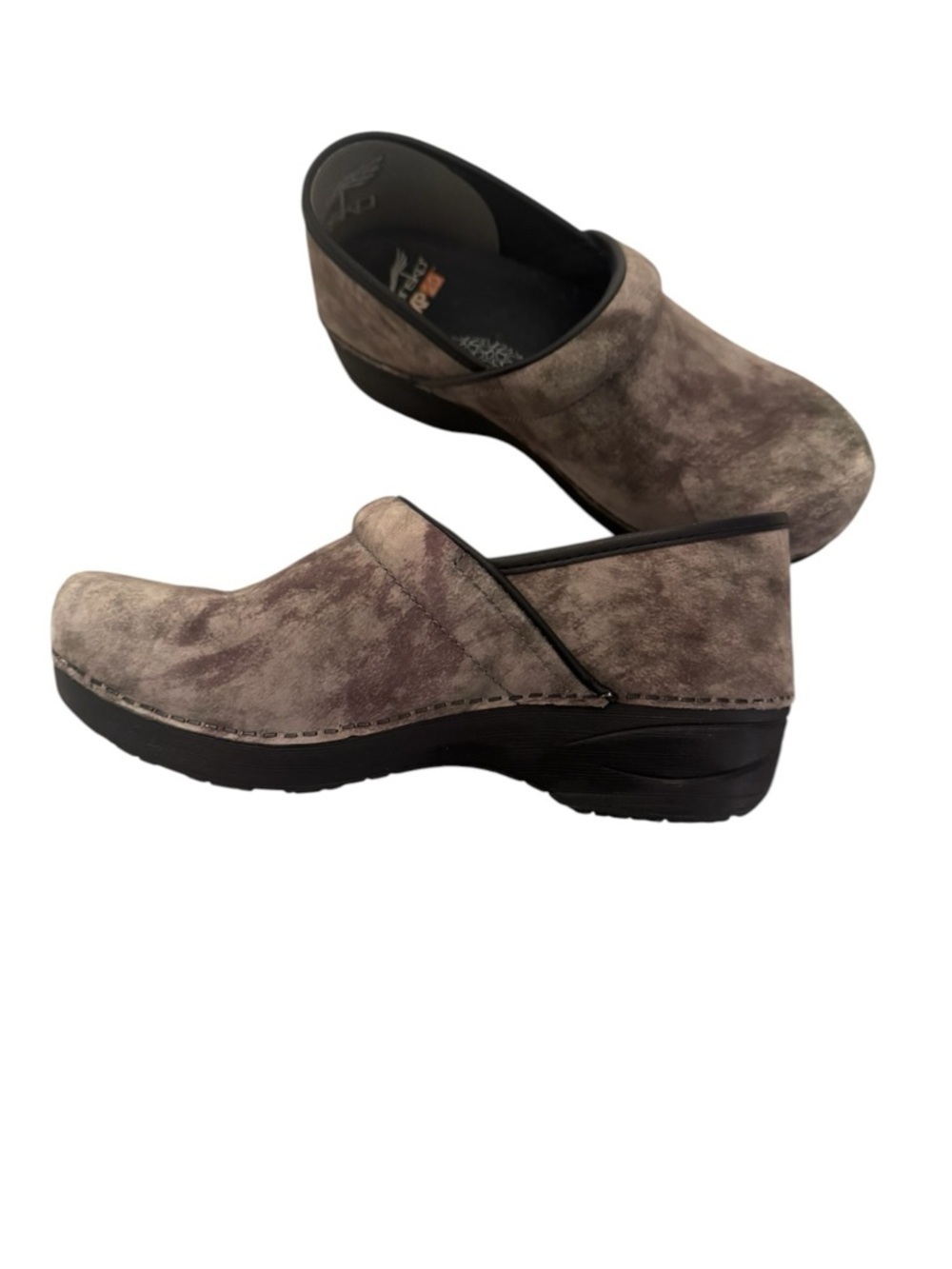 Dansko XP 2.0 or Dansko Professional clogs in a Marbled Nubuck finish size 40 - Picture 4 of 7
